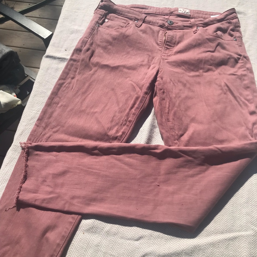 Mauve slim jean